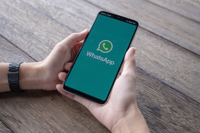 Multa millonaria a Whatsapp